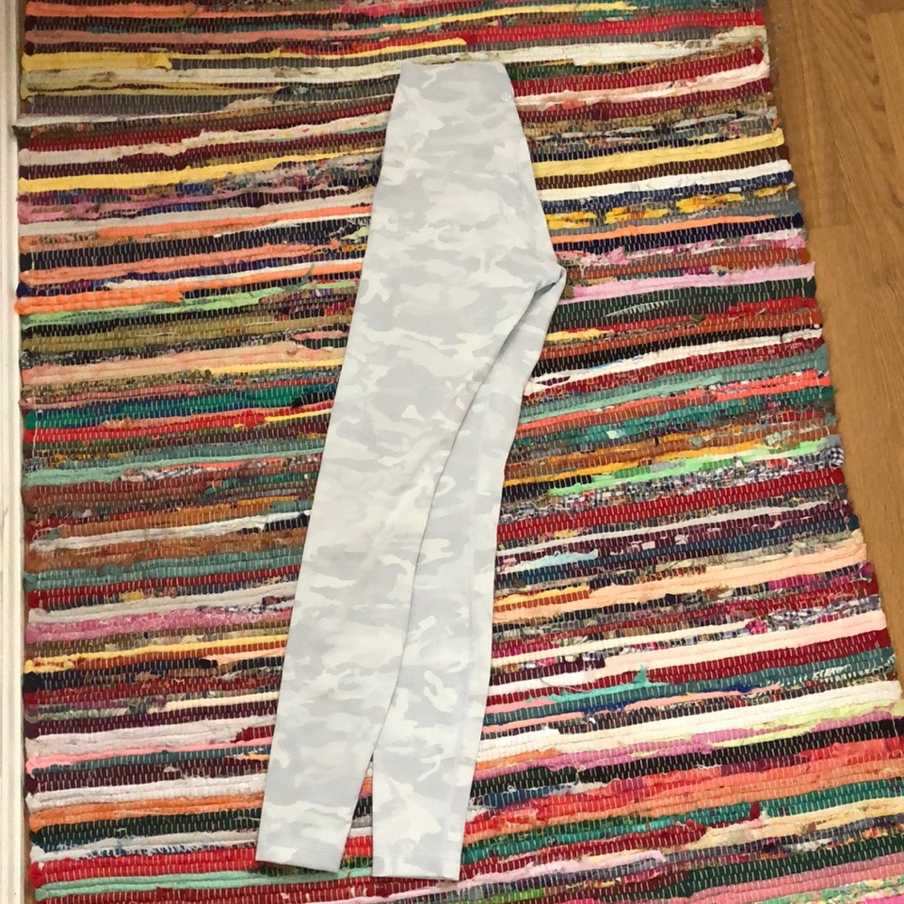 White camo lululemon leggings